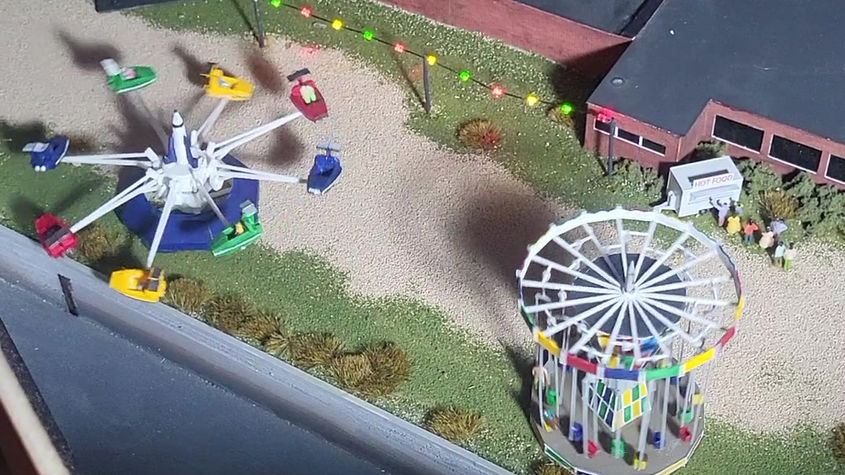 N Gauge Fairground Scene